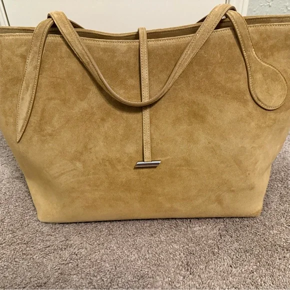 Liffner Penne Suede Tote Bag - Picture 8 of 13